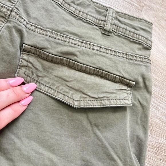 Garage Green Cargo Pants - Picture 3 of 4